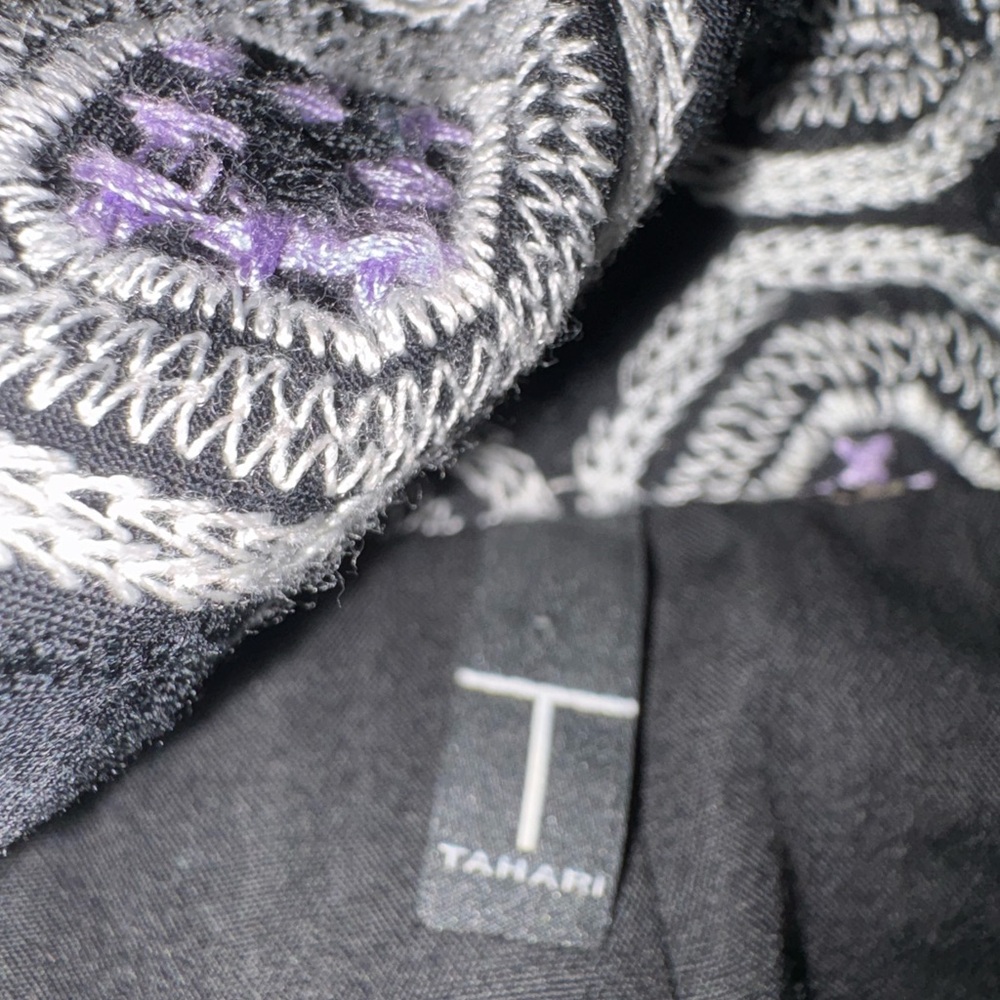 T Tahari calypso sweater jacket embroidered black white purple Geometric medium - Picture 4 of 8